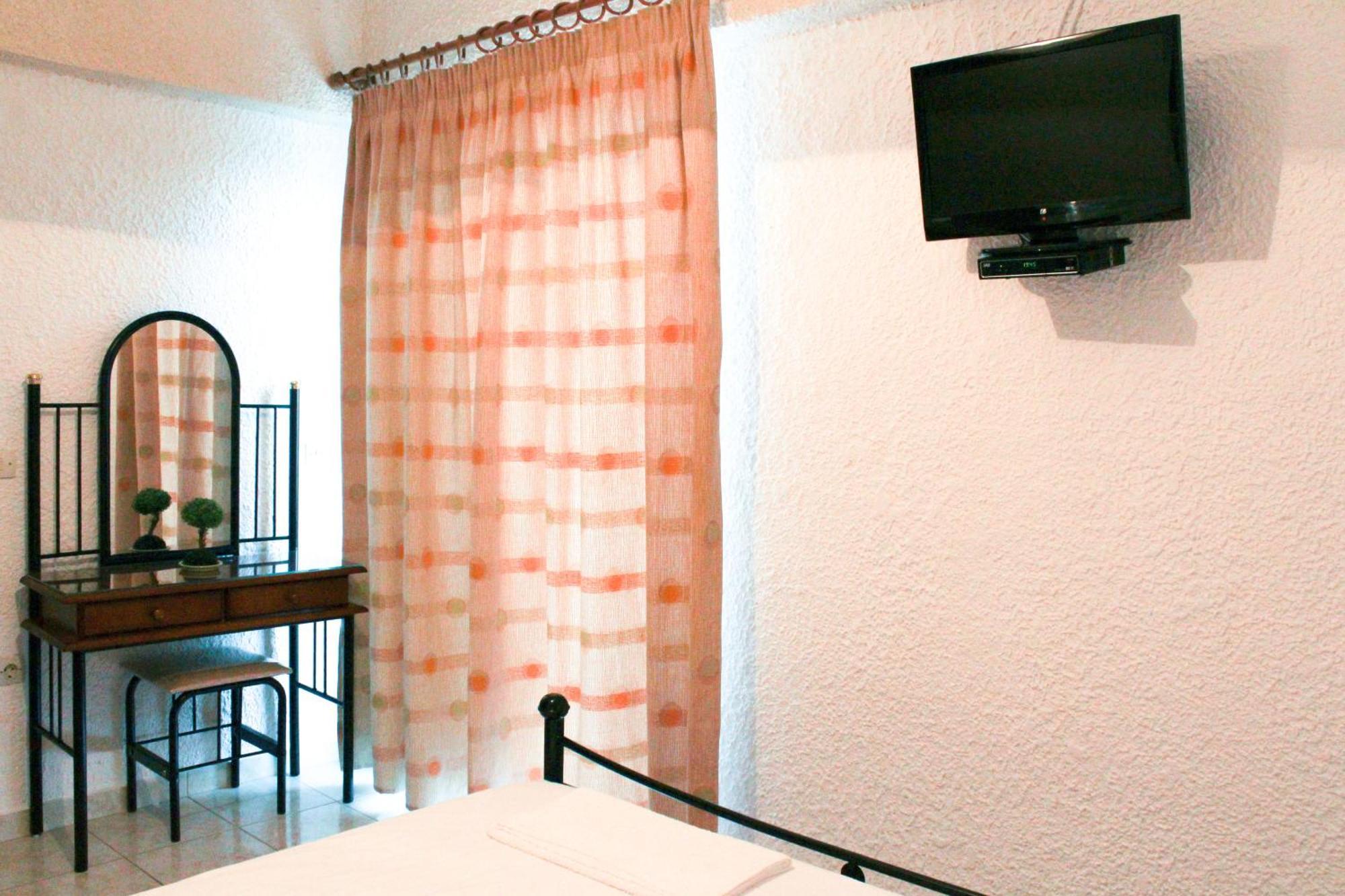 Haniotis Studios Faliraki Buitenkant foto