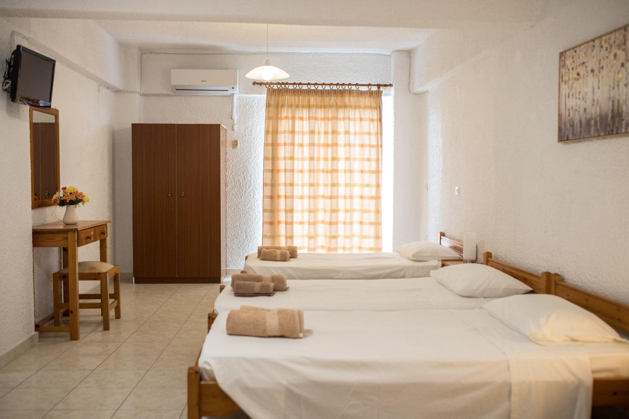 Haniotis Studios Faliraki Buitenkant foto